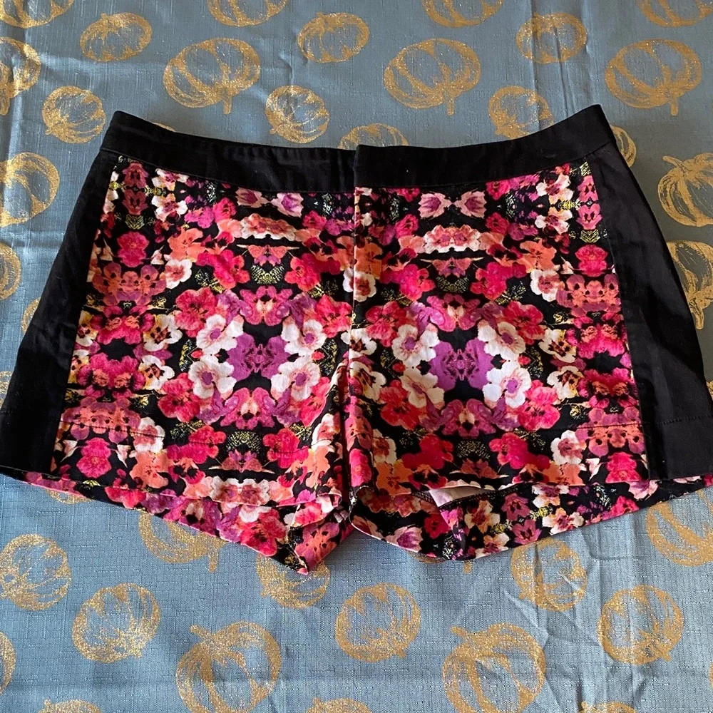 Nicole by Nicole Miller Floral Shorts - Pink and Black - Picture 1 of 14